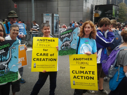 Humanists at the People's Climate March. Photo by Paul Chiariello.